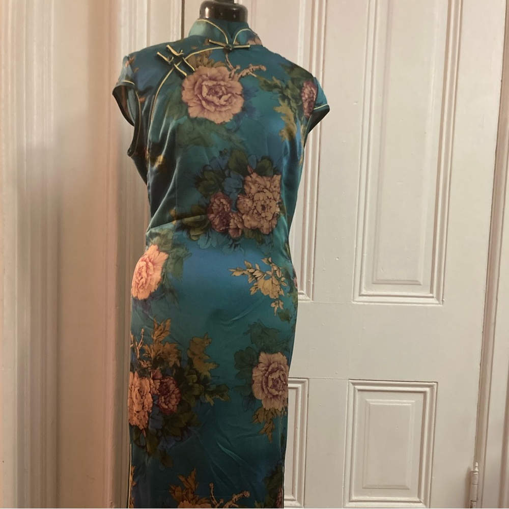 Teal and Pink floral silk cheongsam Medium